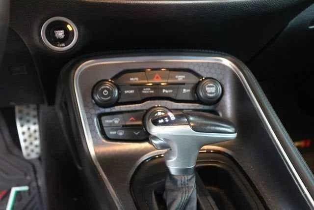 2017 Dodge Challenger 3rd Gen - Image 10 of 11