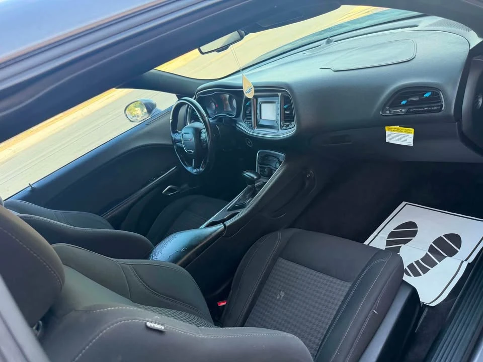 2017 Dodge Challenger 3rd Gen - Image 13 of 16