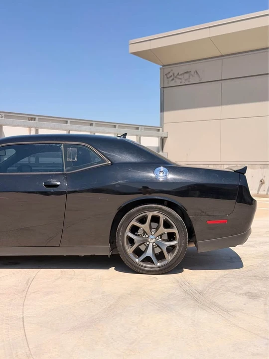 2017 Dodge Challenger 3rd Gen - Image 4 of 16