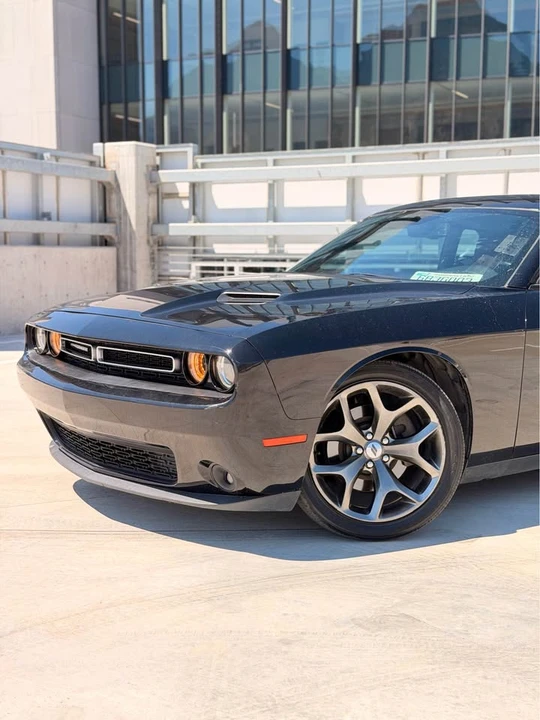 2017 Dodge Challenger 3rd Gen - Image 2 of 16