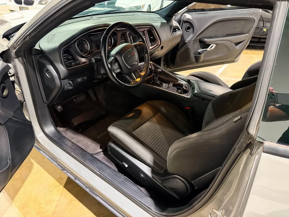2017 Dodge Challenger 3rd Gen - Image 2 of 15