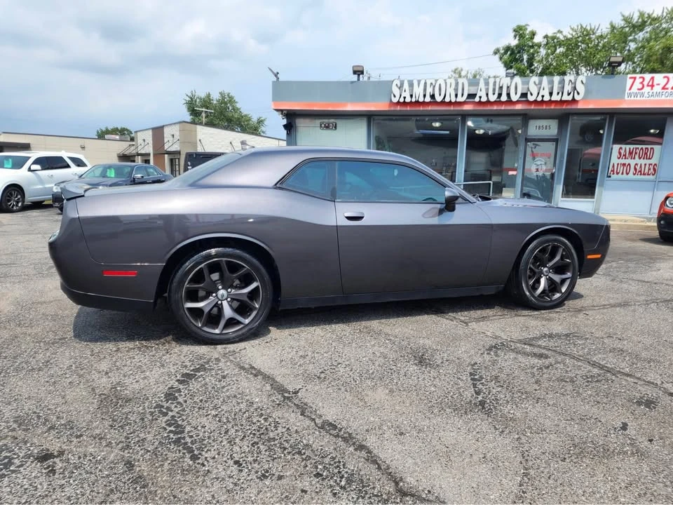 2017 Dodge Challenger 3rd Gen - Image 3 of 18