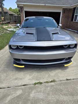 2017 Dodge Challenger SXT Plus
