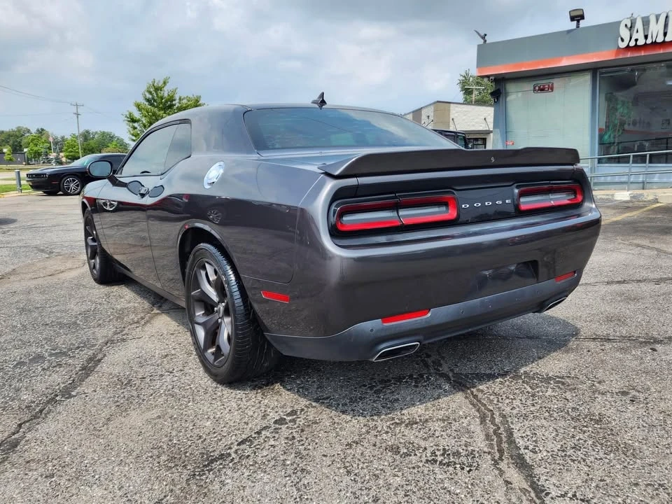 2017 Dodge Challenger 3rd Gen - Image 10 of 18