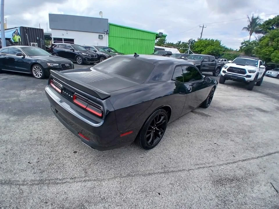 2017 Dodge Challenger 3rd Gen - Image 3 of 9