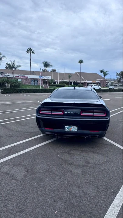 2017 Dodge Challenger 3rd Gen - Image 6 of 15
