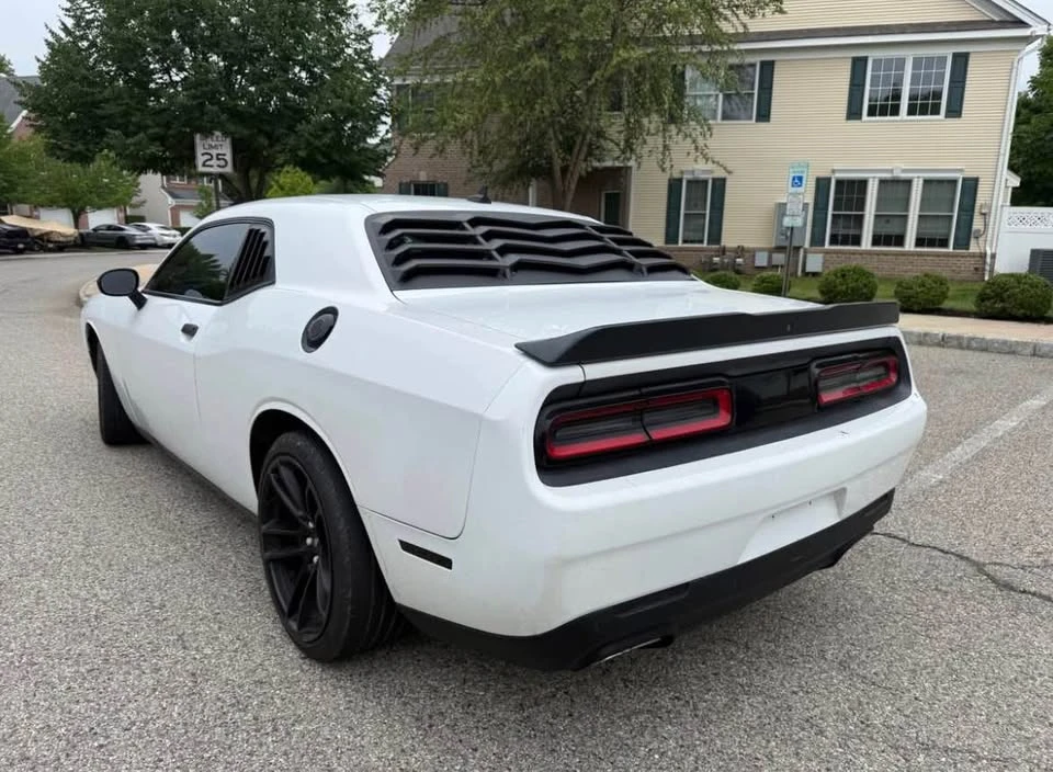 2017 Dodge Challenger 3rd Gen - Image 5 of 19