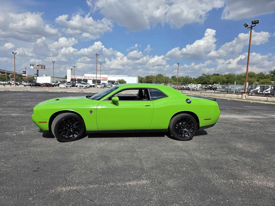 2017 Dodge Challenger 3rd Gen - Image 2 of 16