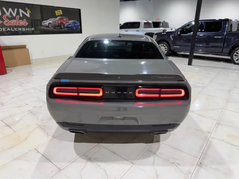 2017 Dodge Challenger 3rd Gen - Image 4 of 19