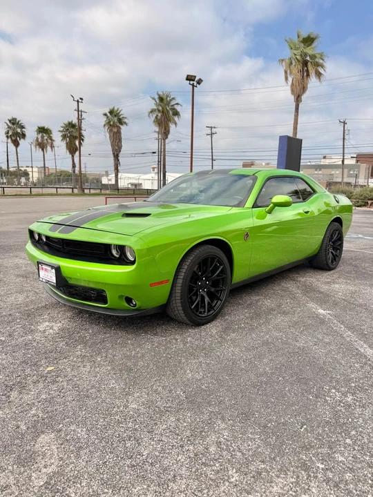 2017 Dodge Challenger 3rd Gen - Image 3 of 16