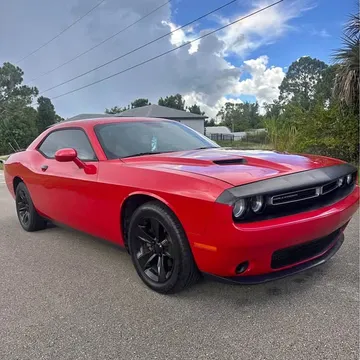 2017 Dodge Challenger SXT Plus Coupe