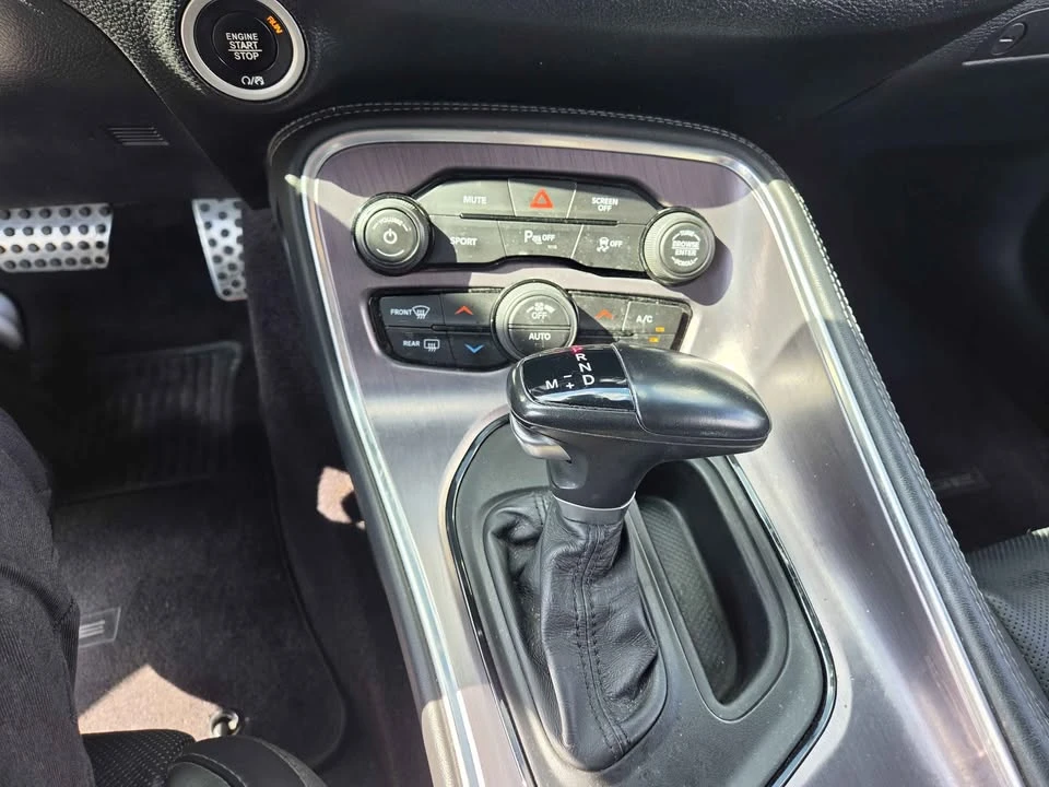 2017 Dodge Challenger 3rd Gen - Image 13 of 16