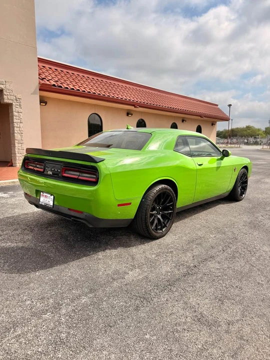 2017 Dodge Challenger 3rd Gen - Image 7 of 16