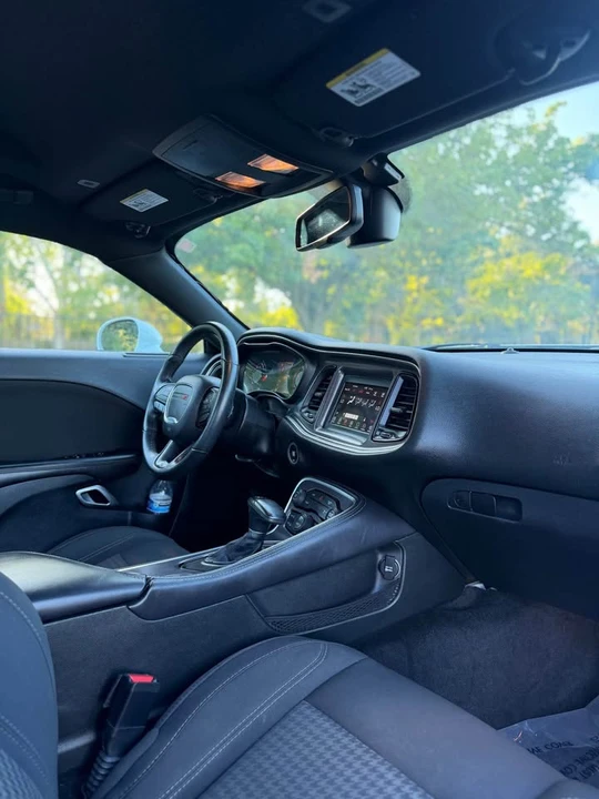 2017 Dodge Challenger 3rd Gen - Image 10 of 12