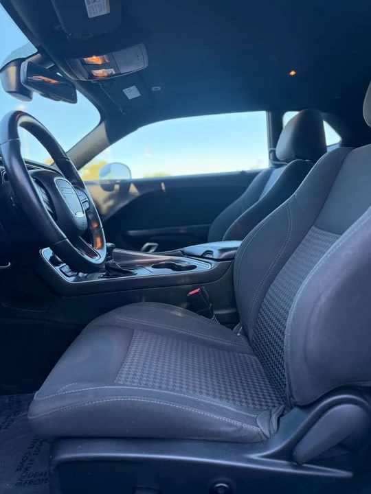 2017 Dodge Challenger 3rd Gen - Image 7 of 12