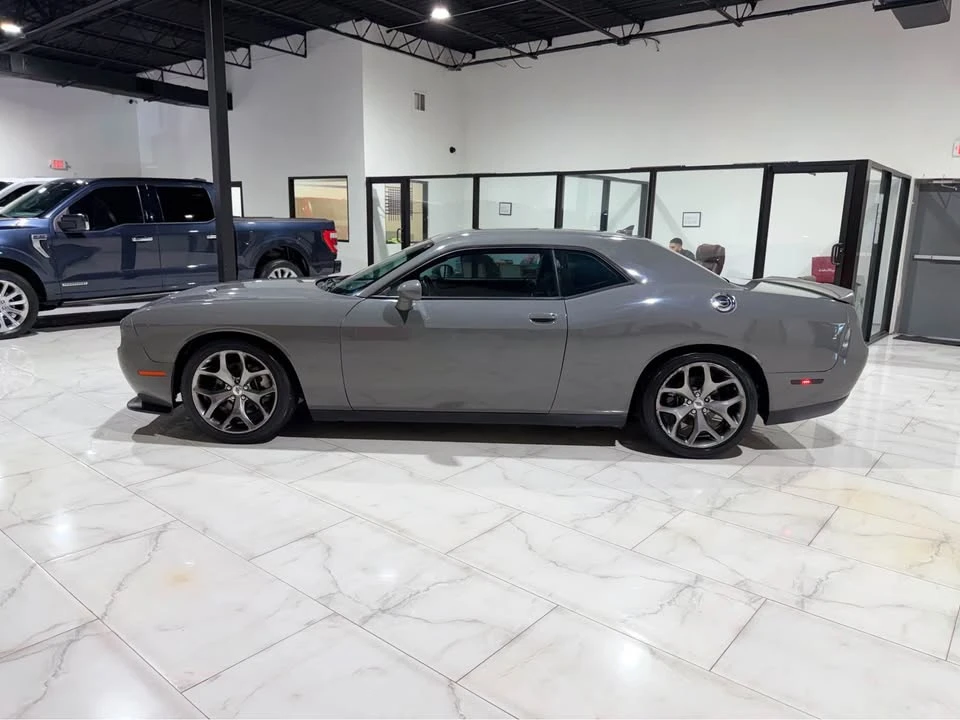 2017 Dodge Challenger 3rd Gen - Image 8 of 19