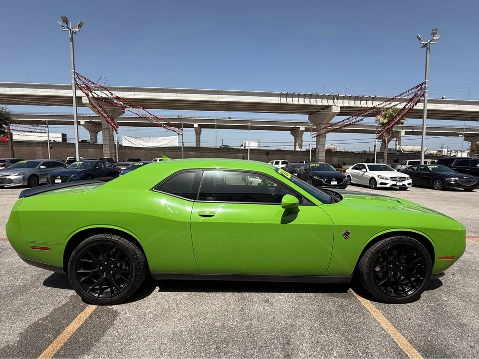 2017 Dodge Challenger 3rd Gen - Image 3 of 15