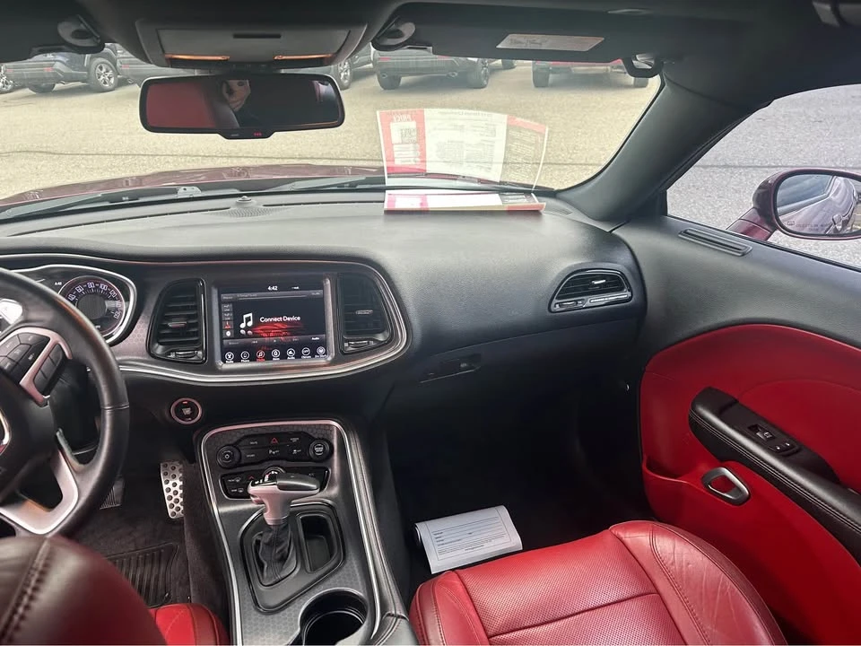2017 Dodge Challenger 3rd Gen - Image 5 of 7