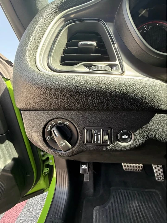 2017 Dodge Challenger 3rd Gen - Image 7 of 15