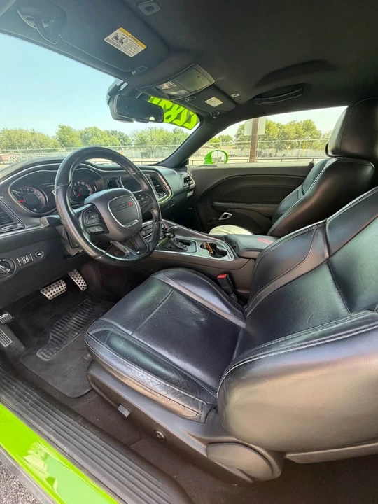 2017 Dodge Challenger 3rd Gen - Image 5 of 6