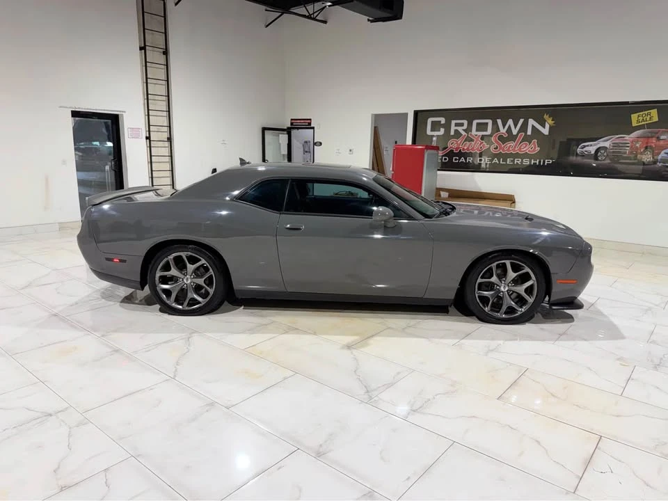2017 Dodge Challenger 3rd Gen - Image 7 of 19