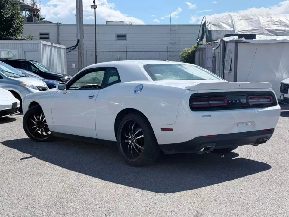 2017 Dodge Challenger 3rd Gen - Image 10 of 20