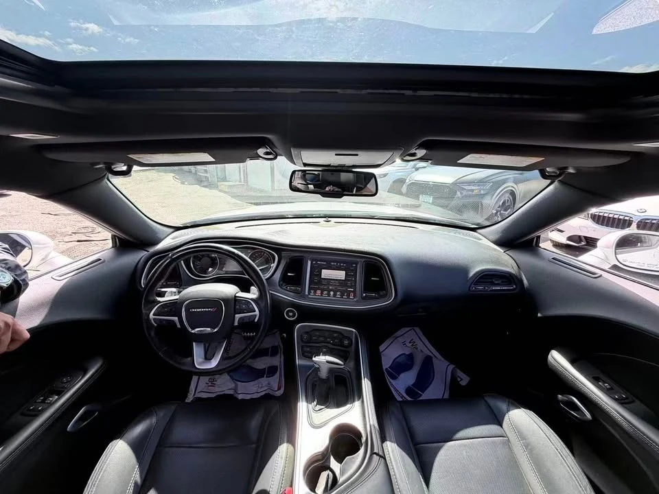 2017 Dodge Challenger 3rd Gen - Image 15 of 20