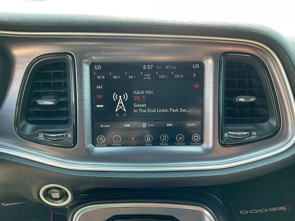 2017 Dodge Challenger 3rd Gen - Image 7 of 10