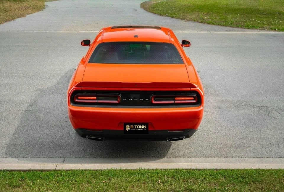 2017 Dodge Challenger 3rd Gen - Image 7 of 20