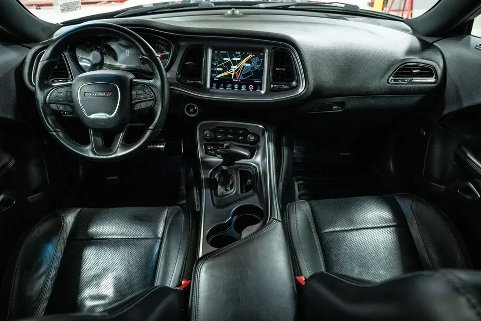 2017 Dodge Challenger 3rd Gen - Image 8 of 13
