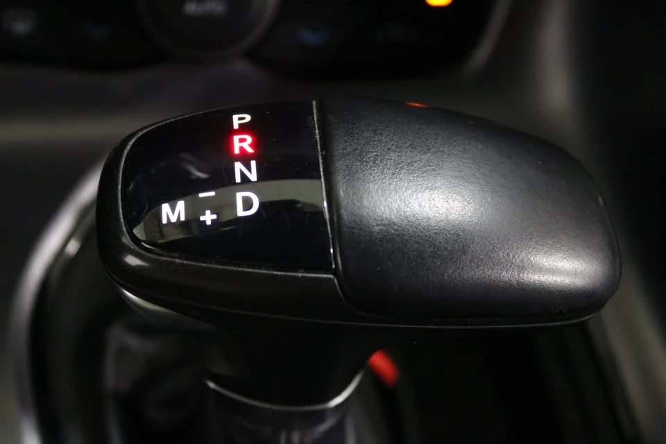 2017 Dodge Challenger 3rd Gen - Image 16 of 20