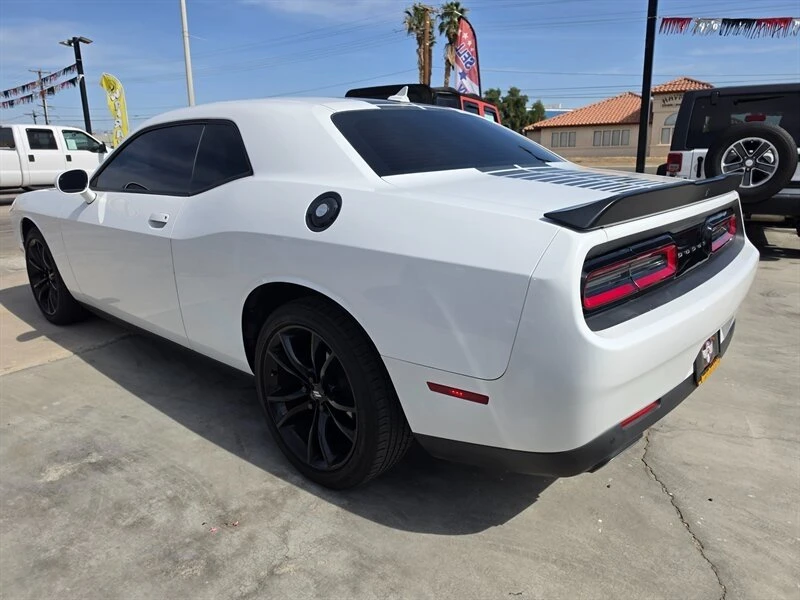 2017 Dodge Challenger 3rd Gen - Image 6 of 8