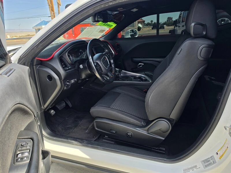 2017 Dodge Challenger 3rd Gen - Image 7 of 8
