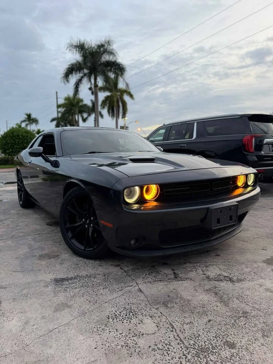 2017 Dodge Challenger 3rd Gen - Image 3 of 10
