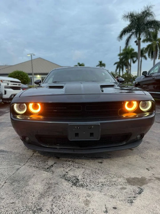 2017 Dodge Challenger 3rd Gen - Image 2 of 10
