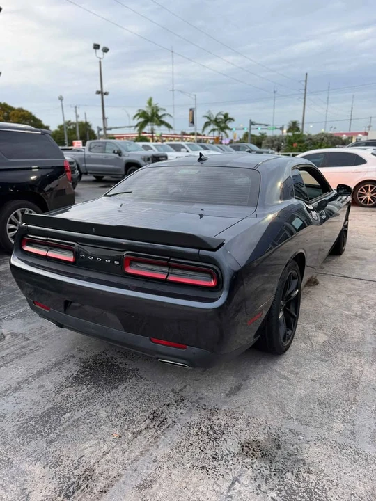2017 Dodge Challenger 3rd Gen - Image 6 of 11