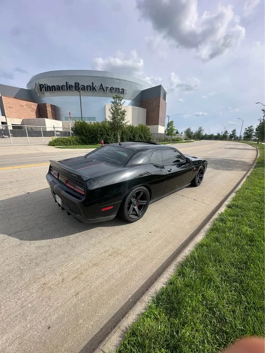 2017 Dodge Challenger SRT Hellcat 3rd Gen - Image 18 of 19