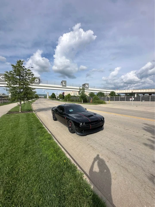2017 Dodge Challenger SRT Hellcat 3rd Gen - Image 2 of 19