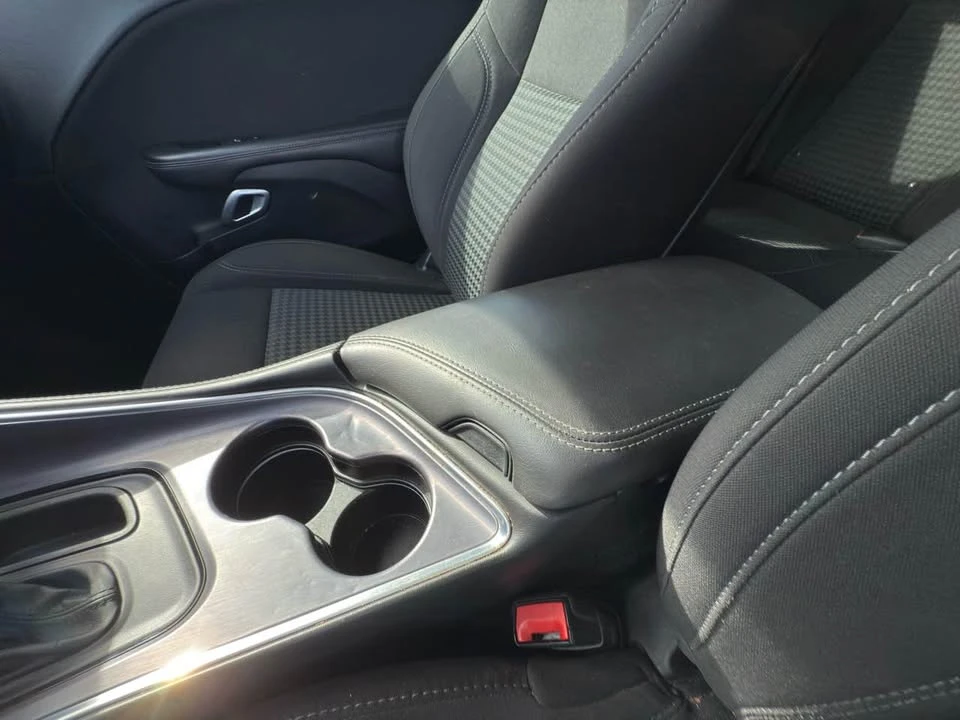 2017 Dodge Challenger 3rd Gen - Image 13 of 17