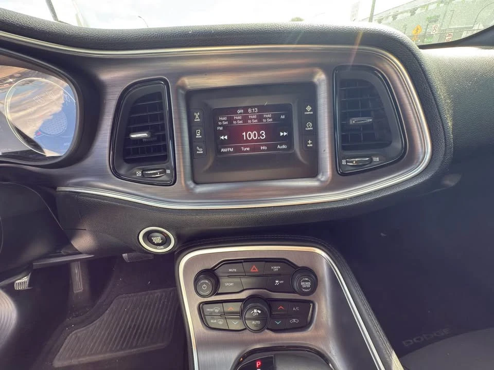 2017 Dodge Challenger 3rd Gen - Image 15 of 17