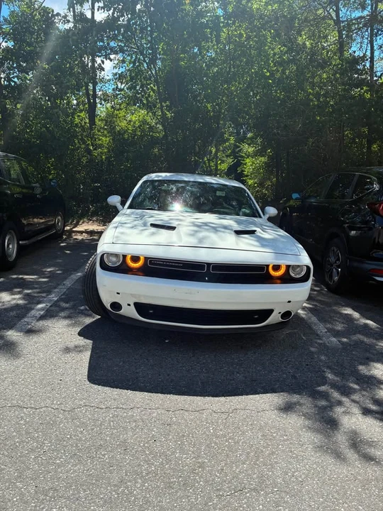 2017 Dodge Challenger 3rd Gen - Image 2 of 9