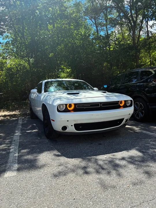 2017 Dodge Challenger 3rd Gen - Image 5 of 9
