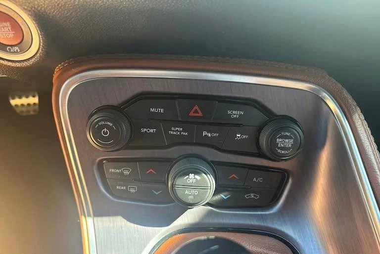 2017 Dodge Challenger SRT8 & 392 3rd Gen - Image 13 of 17