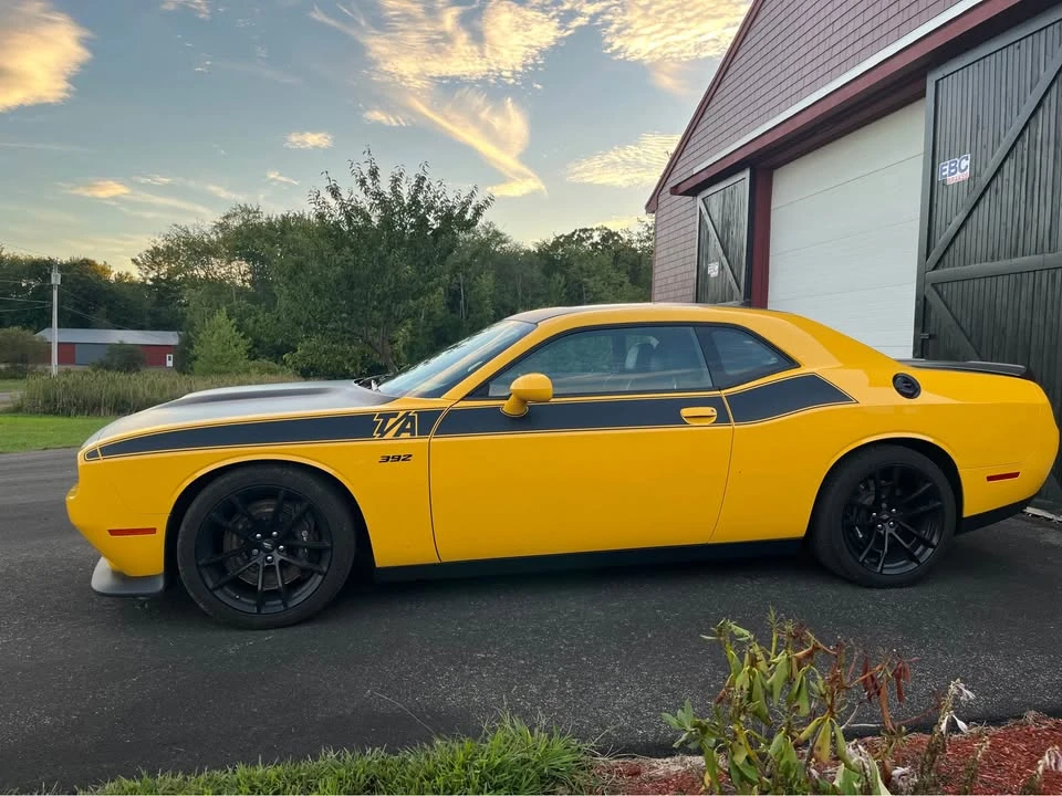 2017 Dodge Challenger SRT8 & 392 3rd Gen - Image 2 of 4