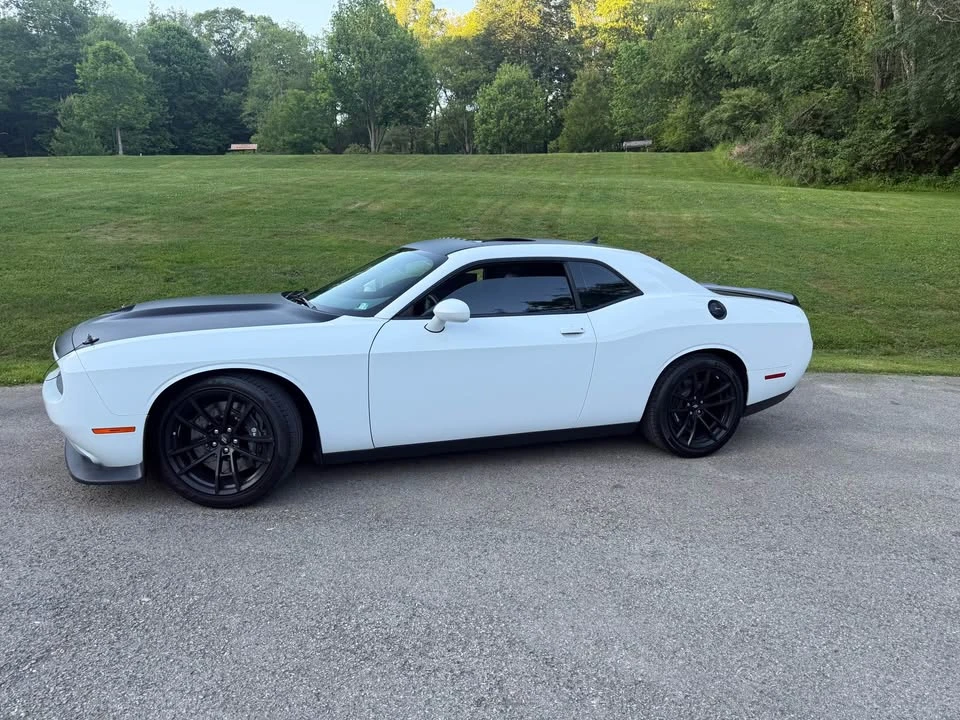 2017 Dodge Challenger SRT8 & 392 3rd Gen - Image 3 of 11