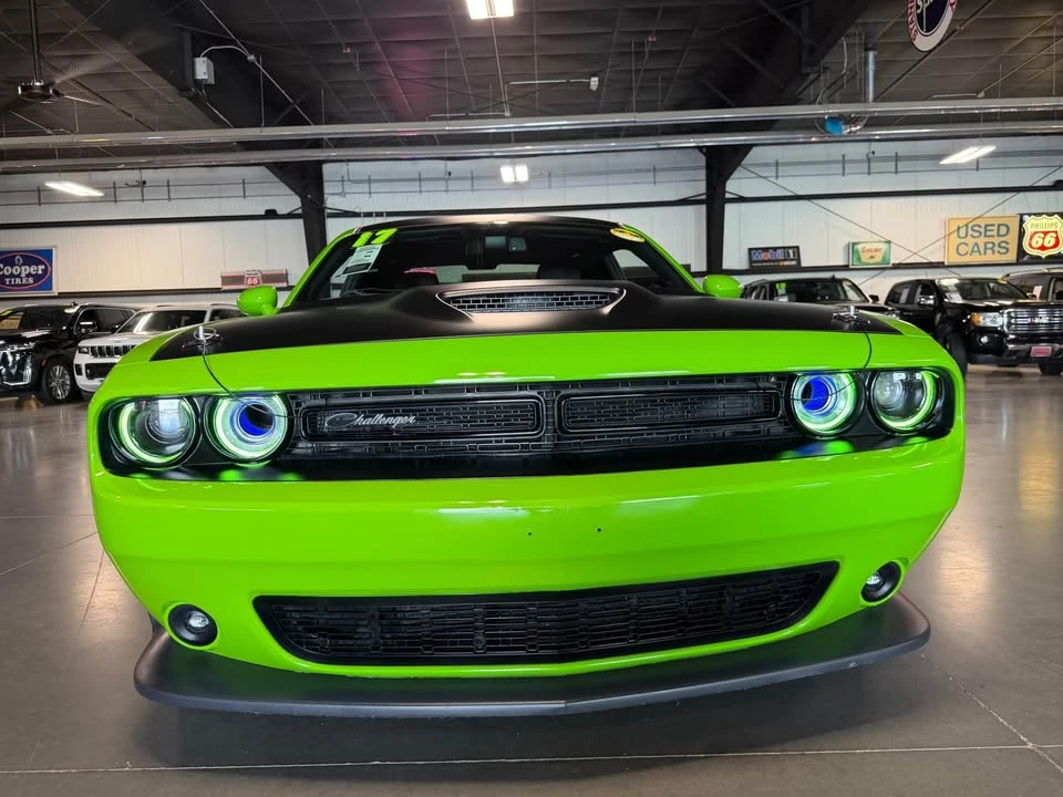 2017 Dodge Challenger SRT8 & 392 3rd Gen - Image 3 of 19