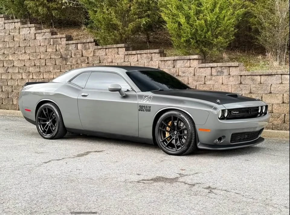 2017 Dodge Challenger SRT8 & 392 3rd Gen - Image 5 of 18