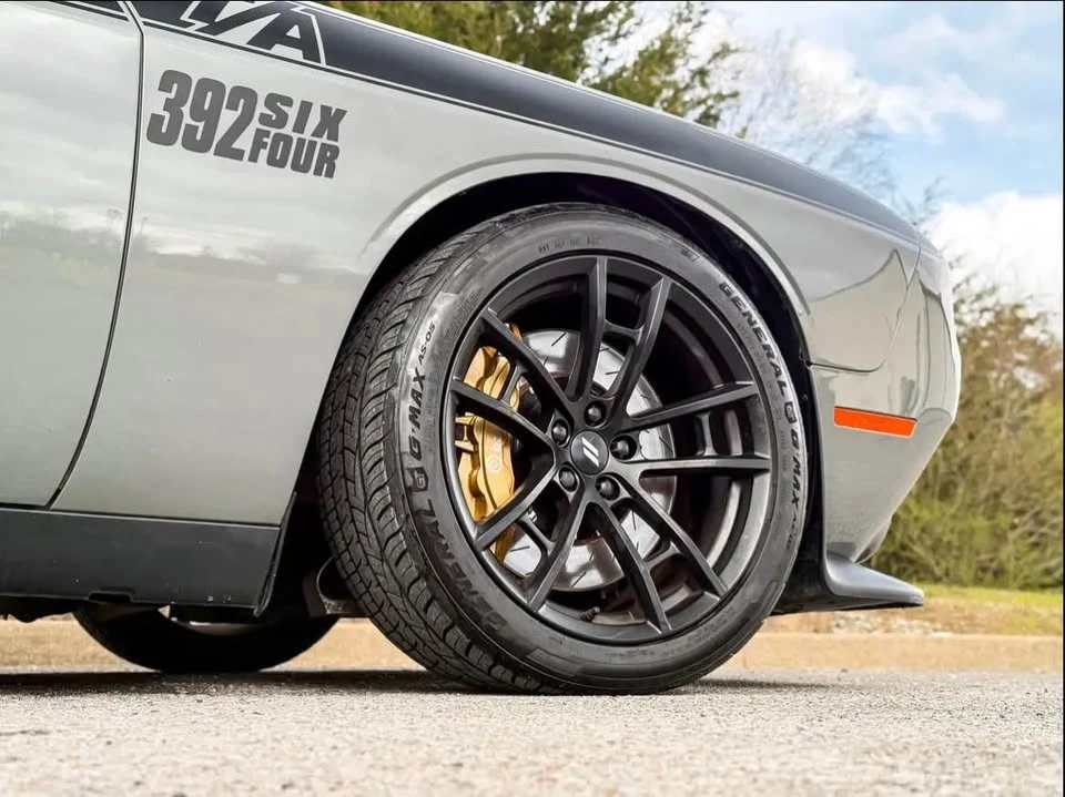 2017 Dodge Challenger SRT8 & 392 3rd Gen - Image 4 of 18