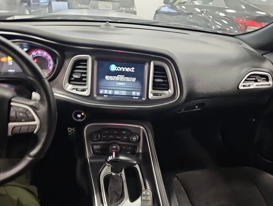 2017 Dodge Challenger 3rd Gen - Image 10 of 14