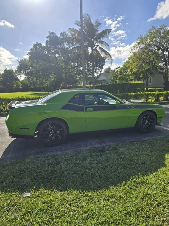 2017 Dodge Challenger 3rd Gen - Image 5 of 13
